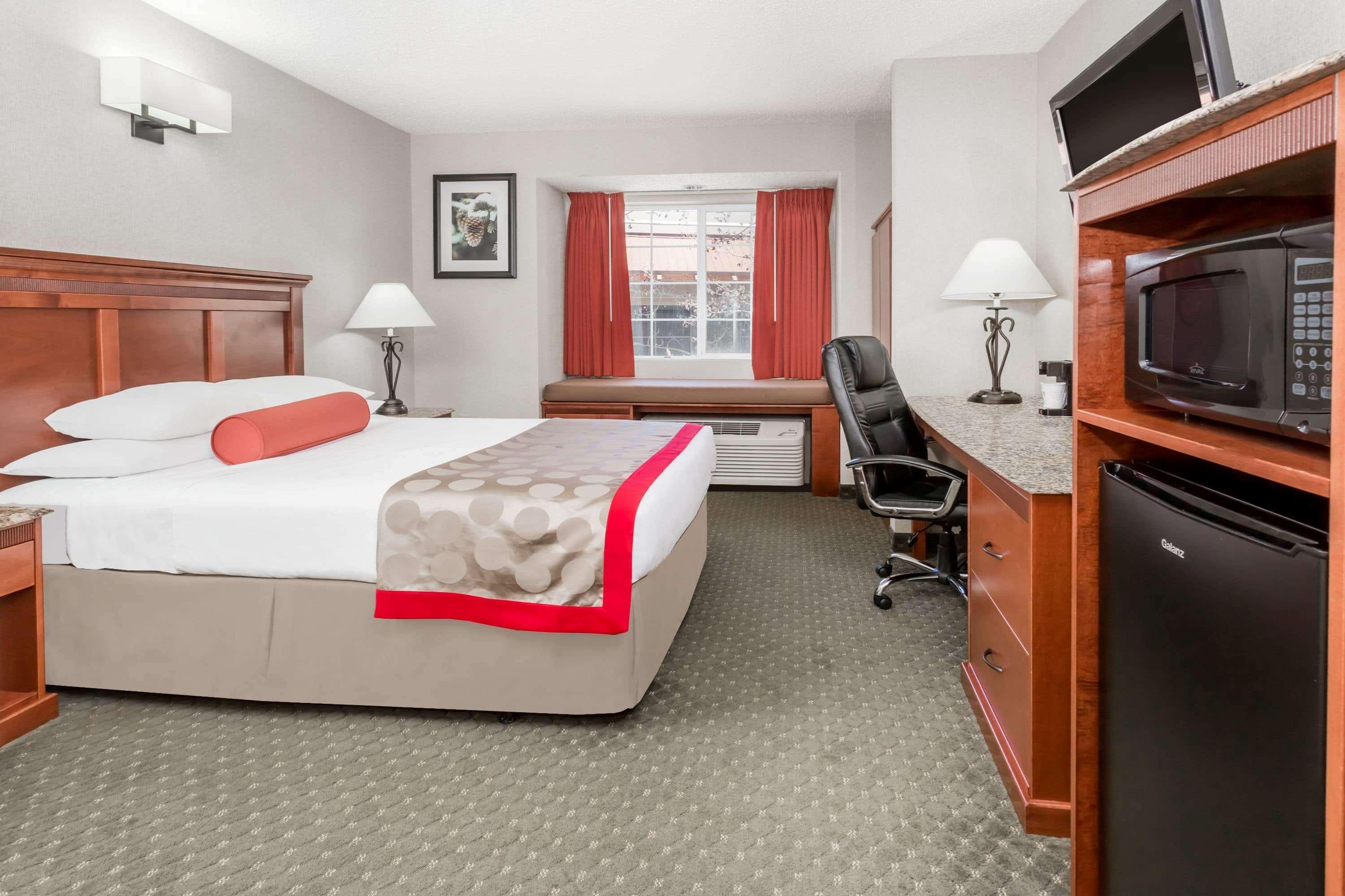 Ramada By Wyndham Frisco Hotel Exterior photo